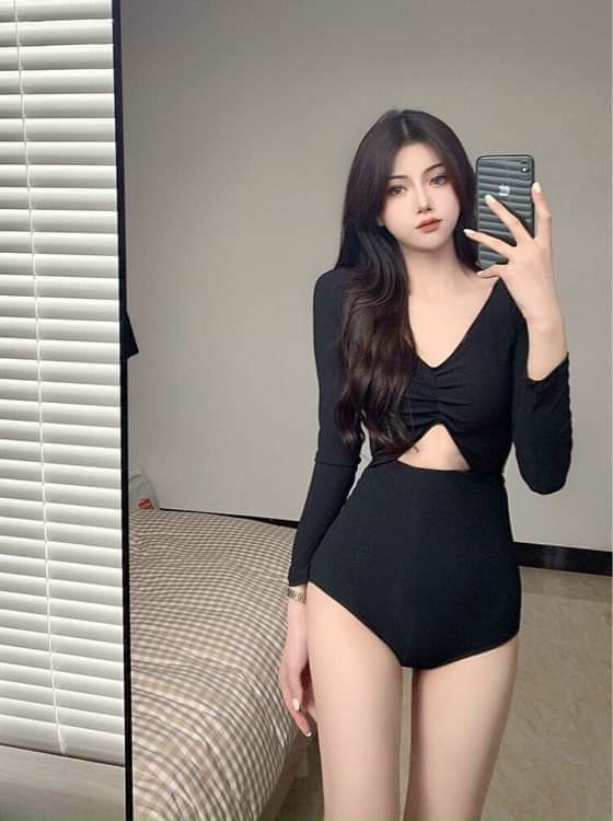 Bộ sưu tập thời trang Châu Phương